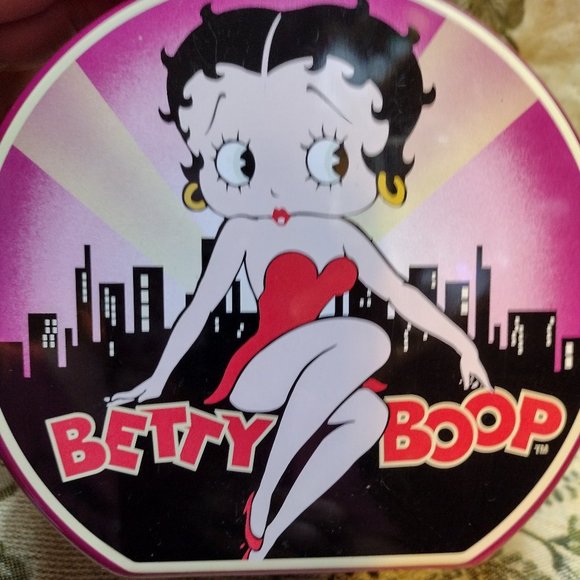🎬 Betty Boop Handled Tin Box - Picture 8 of 8